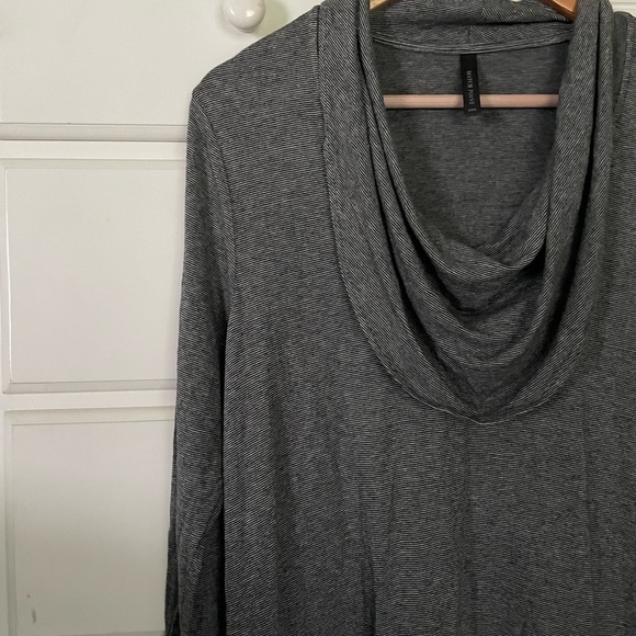 Match Point Micro Striped Soft Drape Cowl Long Sleeve Shirt - Picture 3 of 7